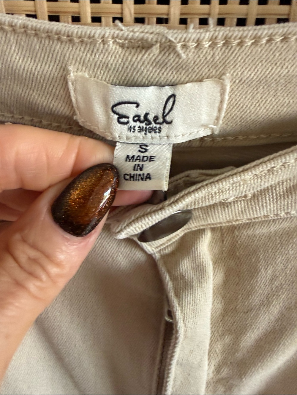 easel Cream Wide-Leg Jeans with Black Floral Graffiti - Picture 3 of 8